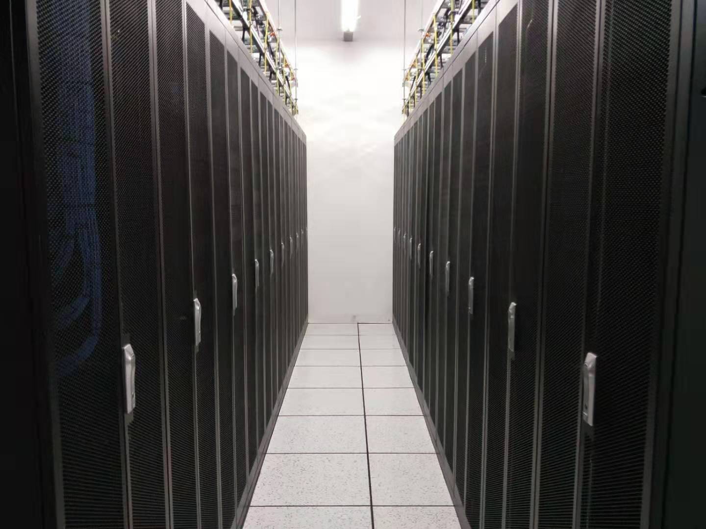 龙泉驿IDC机柜促销季开启
